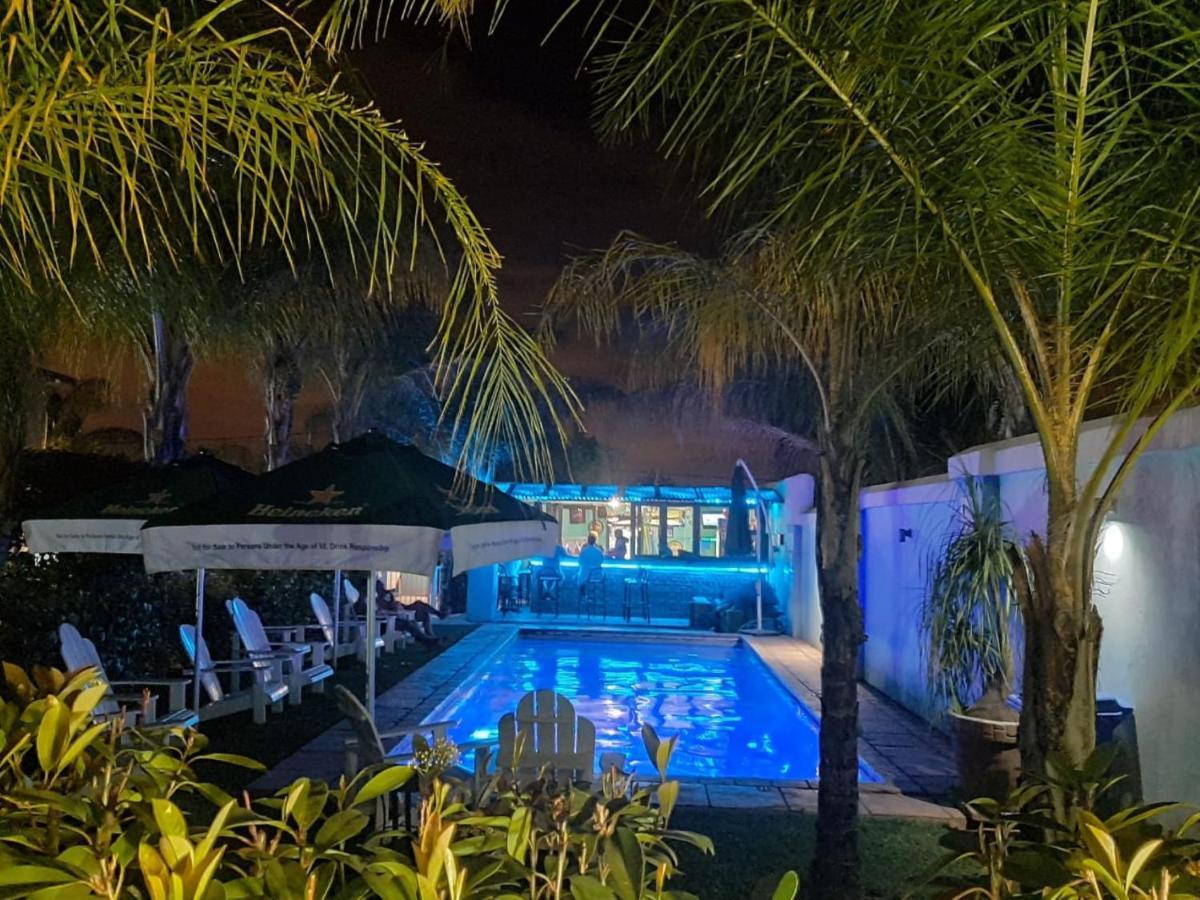 Palm Valley Inn And Day Spa Hartbeespoort Exterior foto