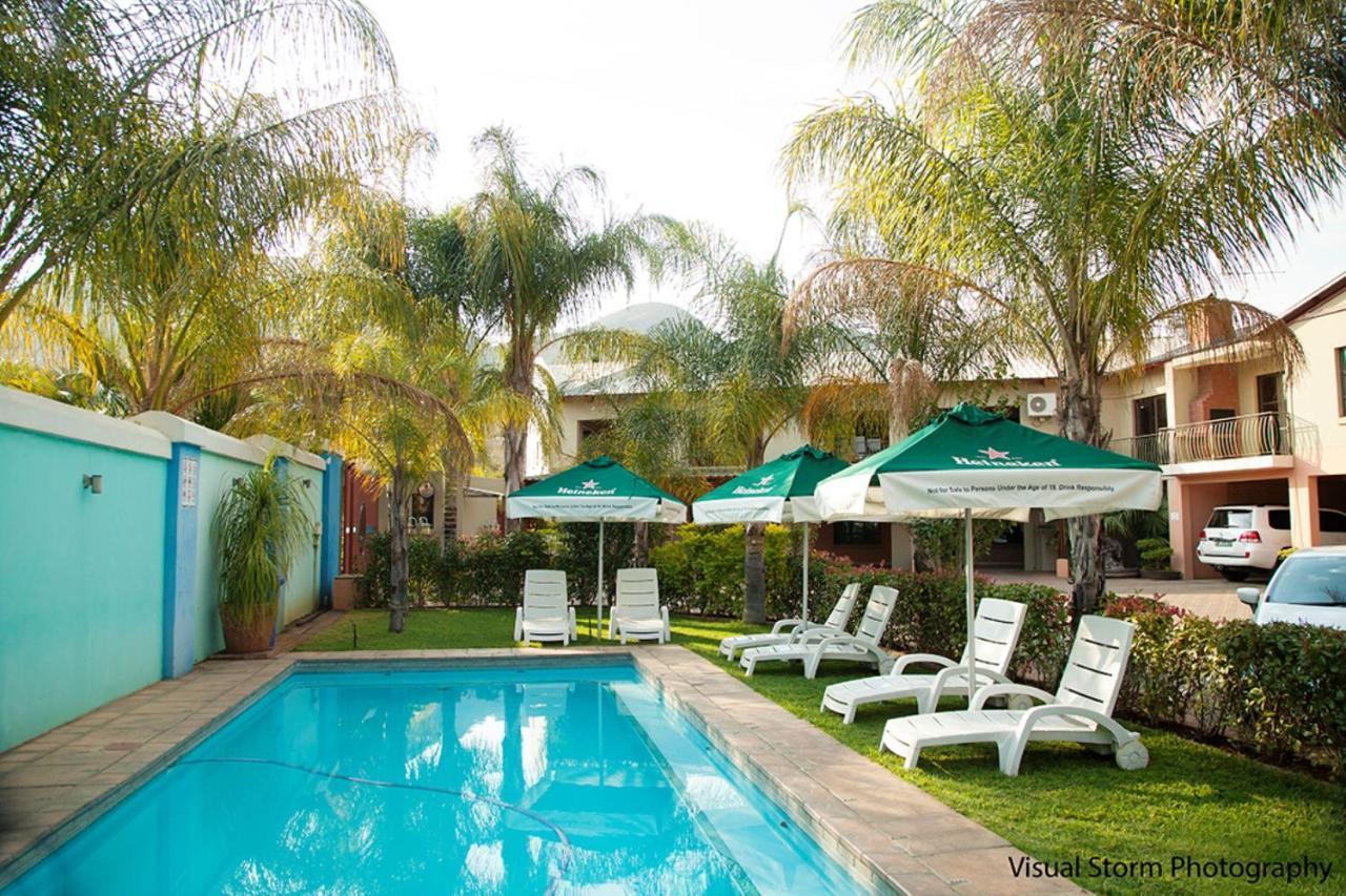 Palm Valley Inn And Day Spa Hartbeespoort Exterior foto