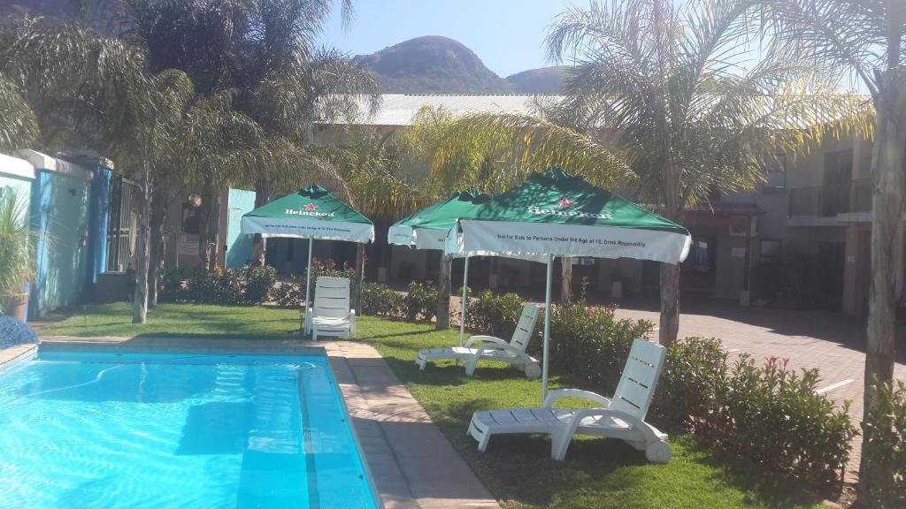 Palm Valley Inn And Day Spa Hartbeespoort Exterior foto
